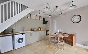 St Nicholas Corner - A New Unique Town Centre Home